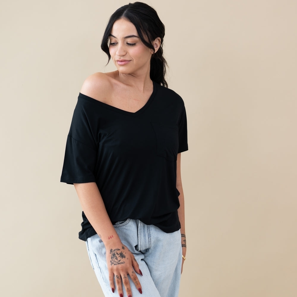 Kyte BABY Women's Relaxed Fit V Neck In Midnight Size Large